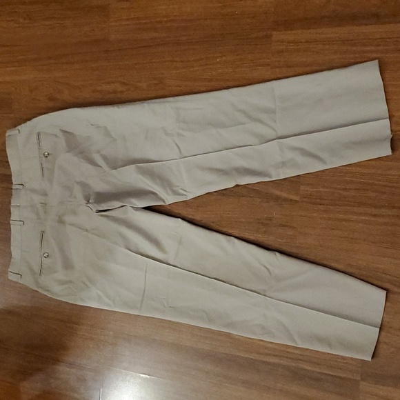 Jos.A.BANK Signature Tailored Fit Men's Wool Light Dress Pants - Size 34R - Picture 3 of 10